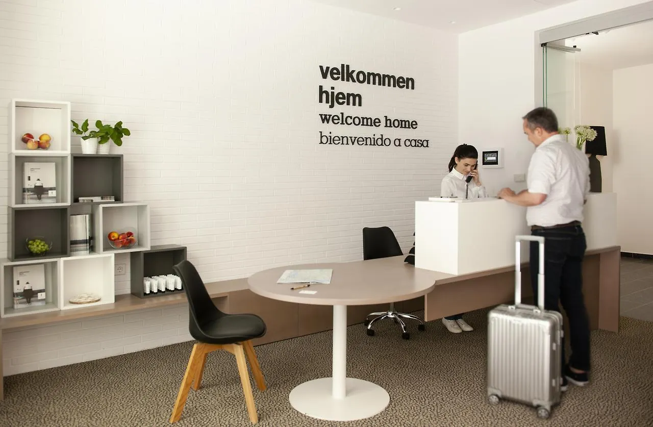 Eric Voekel Boutique Apartments - Hamburg Suites 4*,