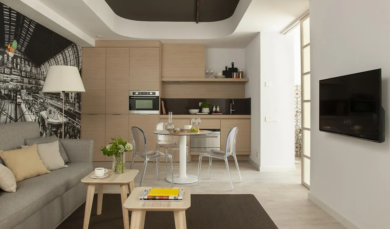 Eric Voekel Boutique Apartments - Hamburg Suites 4*,